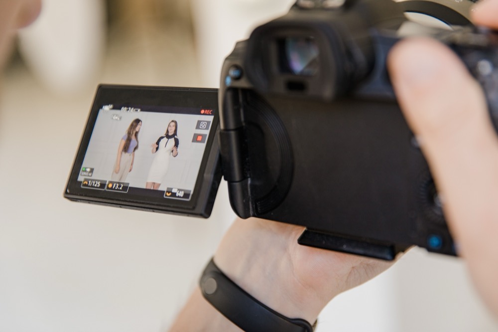 Kameradisplay bei einer Videoaufnahme – Workshop Gut wirken vor der Kamera live in München